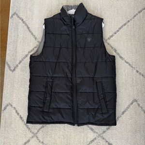Ariat Men's Black Quilted Vest